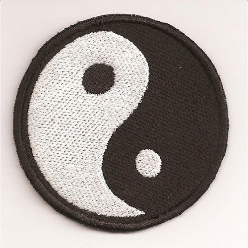 embroidery  patch  YING YANG 6,2cm x 6,2cm
